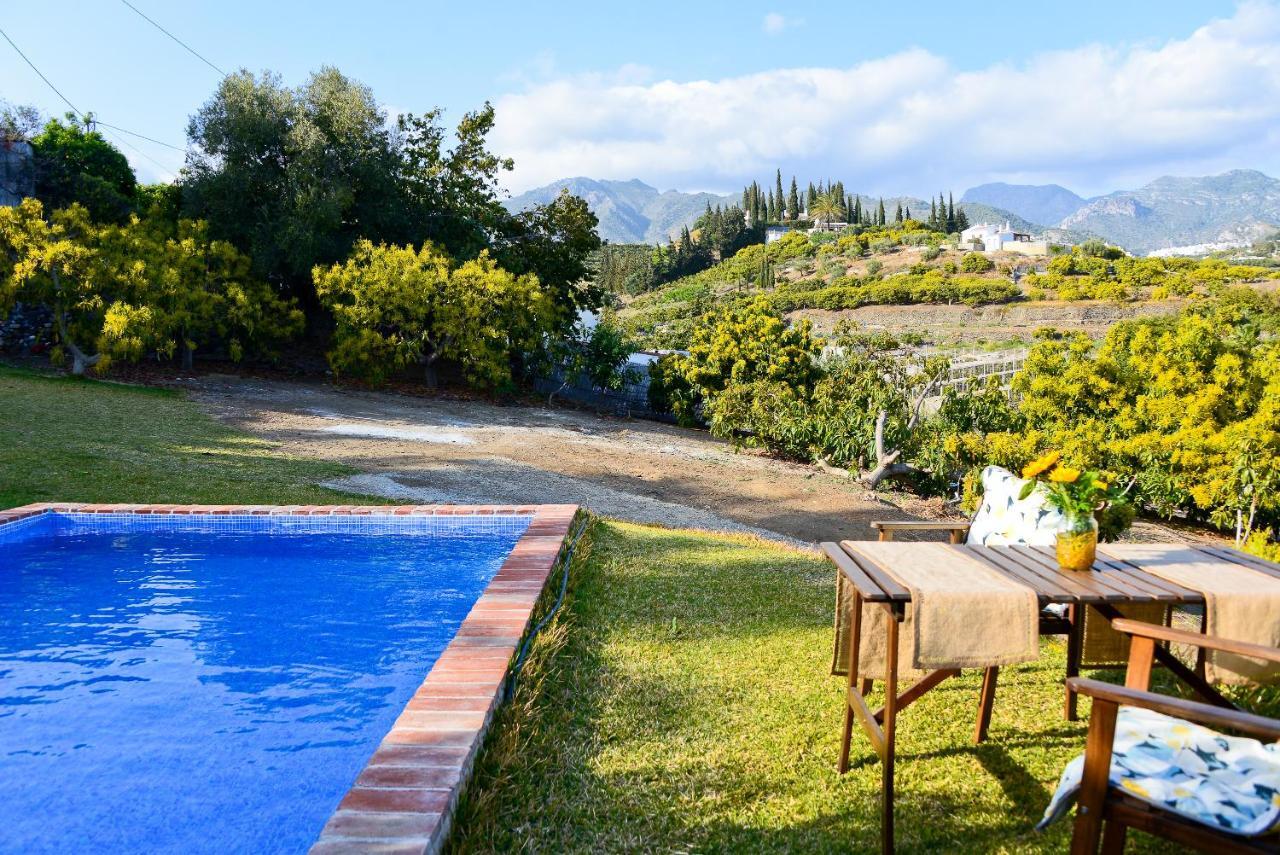 Casa Entre Nerja Y Frigiliana Villa Luaran gambar
